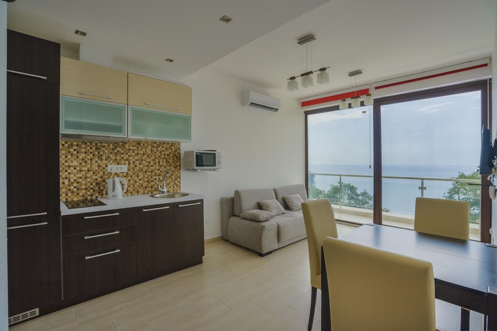Apartment Superseaview Sutomore Δωμάτιο φωτογραφία